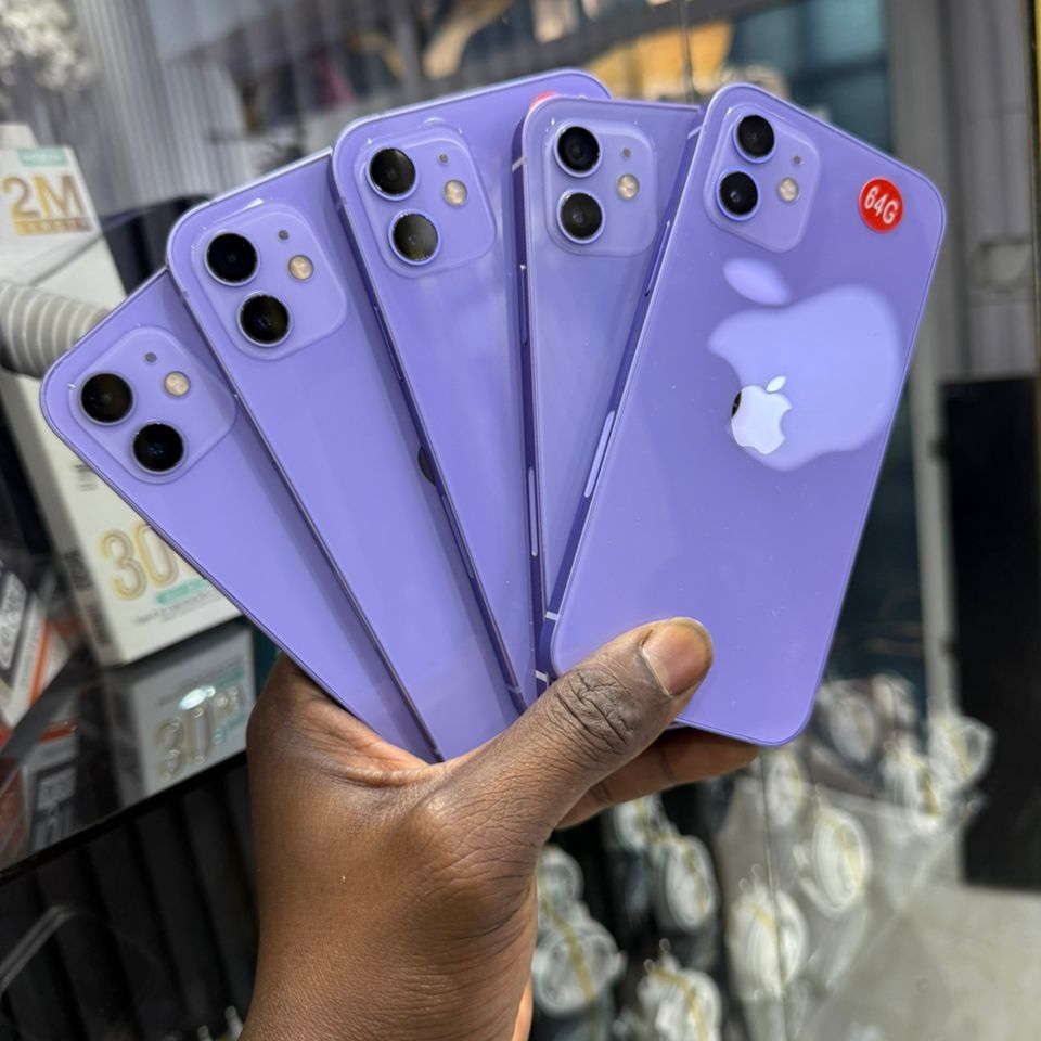 iPhone 11 Noir 128 Go – Très bon état, Dakar 📱 3