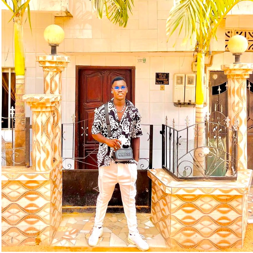 Styliste créateur à Dakar pour tenues uniques ✨