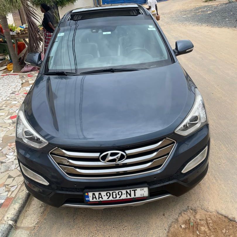 Hyundai Santafe 4/4 5place Automatique Diesel⛽️ Année 2016 Prix 6 5