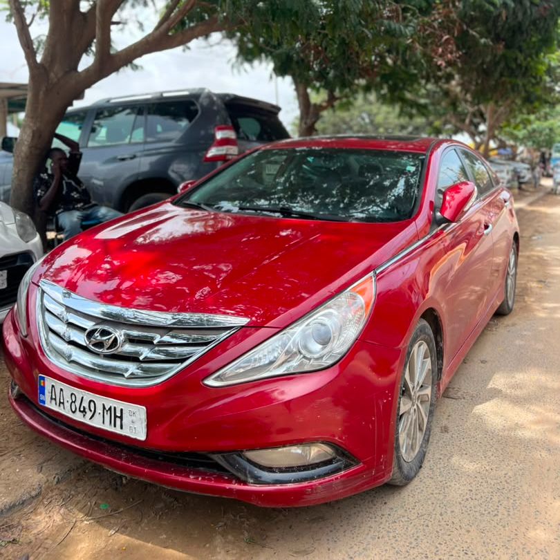 Hyundai Sonata Limited 2014 Essence Automatique, Climatisée 6