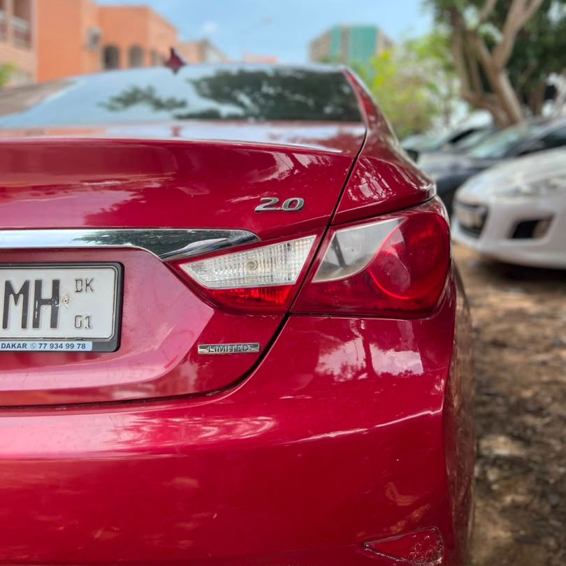 Hyundai Sonata Limited 2014 Essence Automatique, Climatisée 7